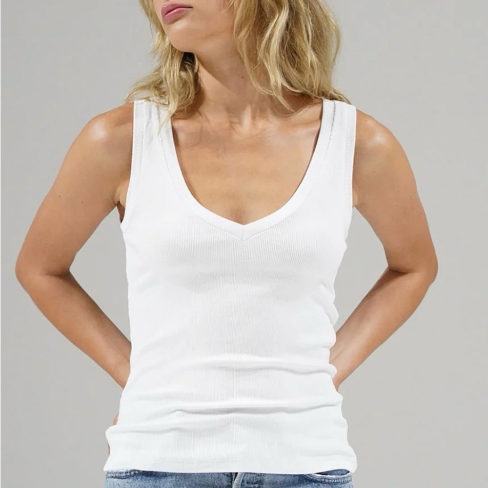 LNA Sleeveless V-Neck Top